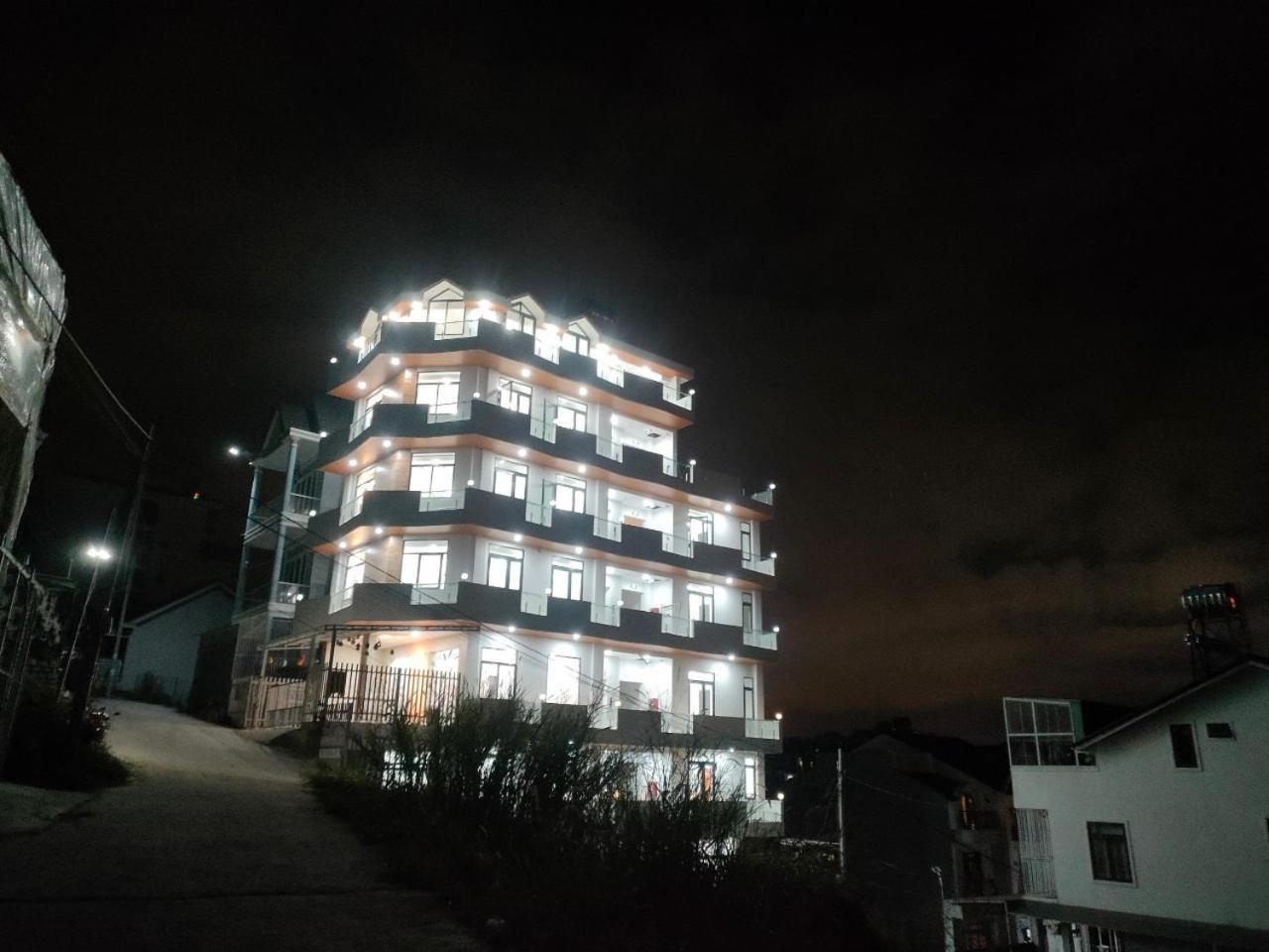 Khach San Anh Sang - Light House Hotel Da Lat Buitenkant foto