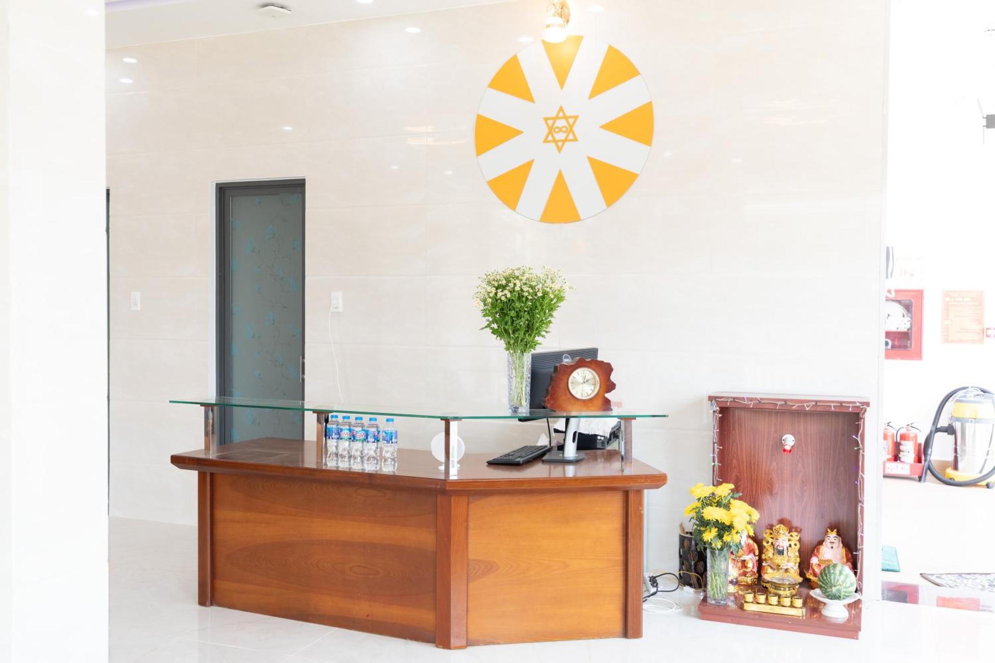 Khach San Anh Sang - Light House Hotel Da Lat Buitenkant foto