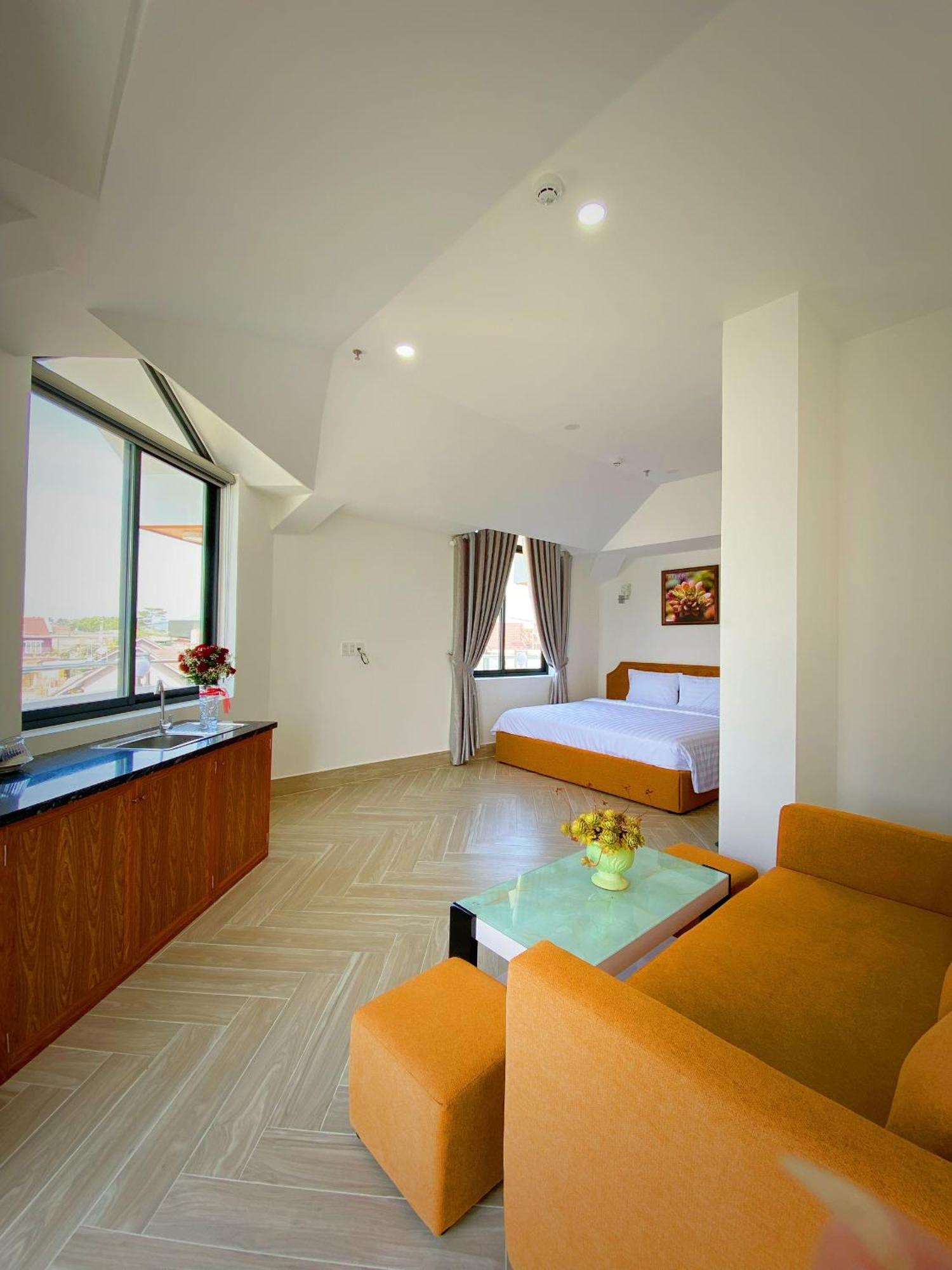 Khach San Anh Sang - Light House Hotel Da Lat Buitenkant foto