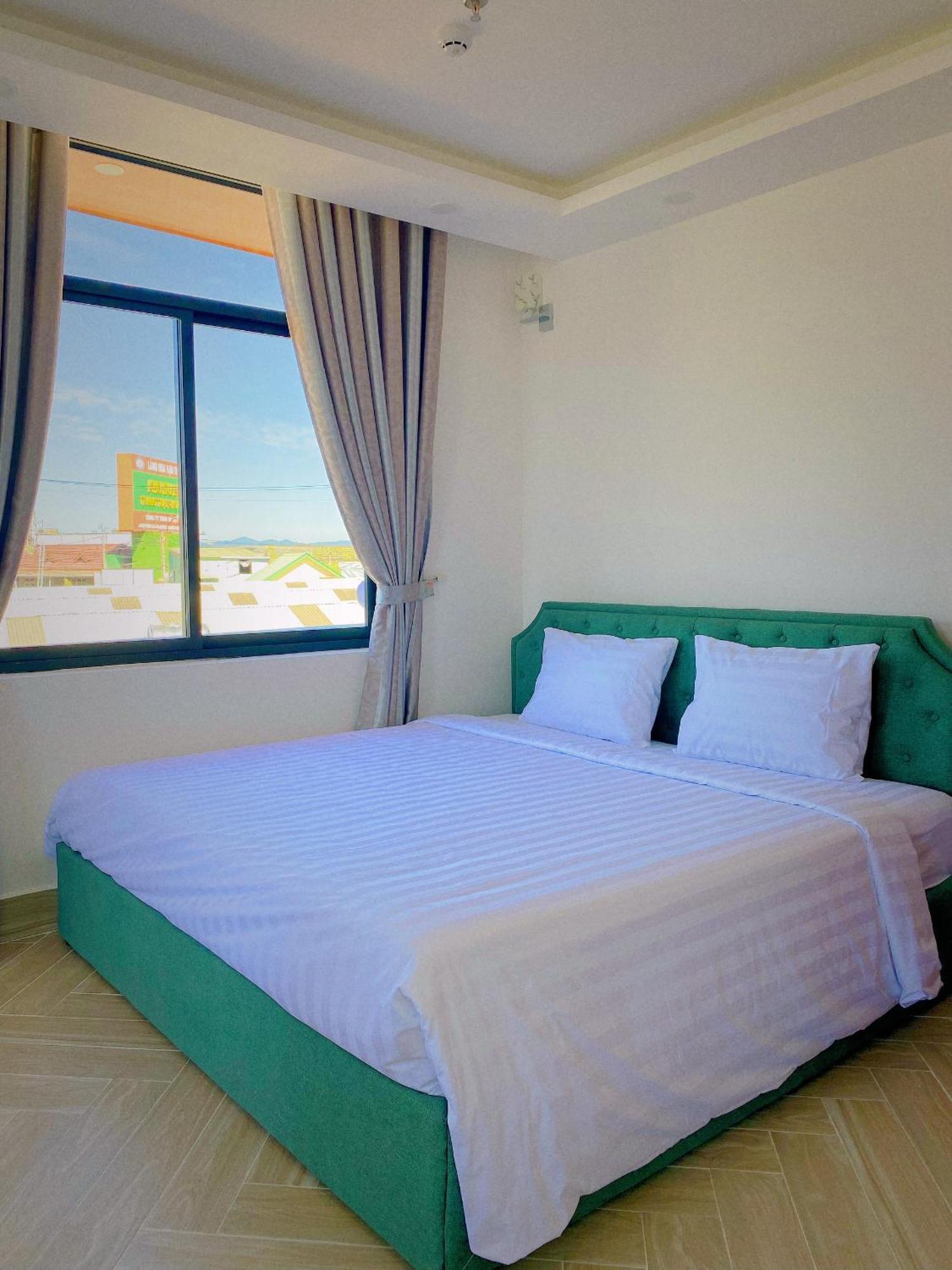 Khach San Anh Sang - Light House Hotel Da Lat Buitenkant foto